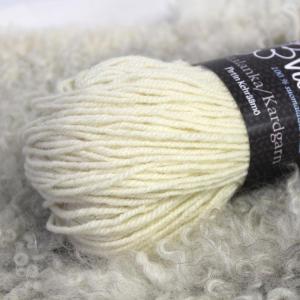 Kardgarn 180 tex x 3 naturvit