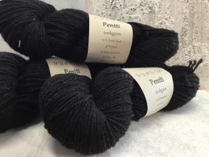 Pentti sockgarn natursvart