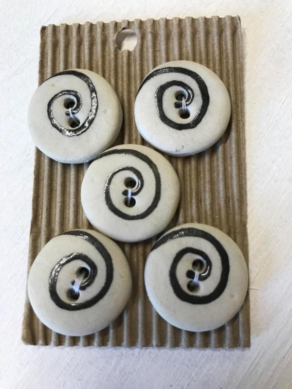 Incomparable Buttons spiral