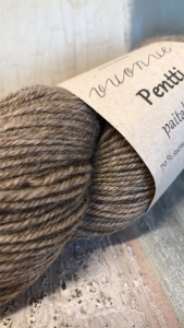 Pentti tröjgarn sand
