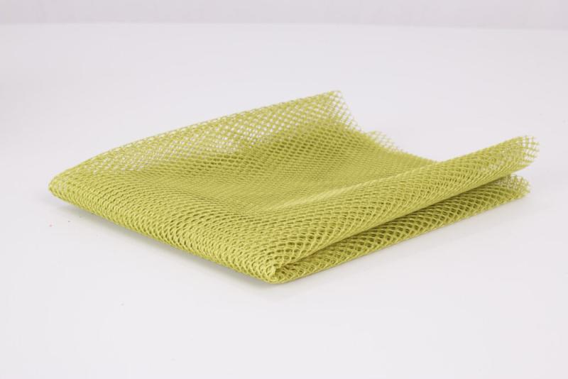 By Annie Lightweight mesh fabric apple green ca 45 x 135 cm