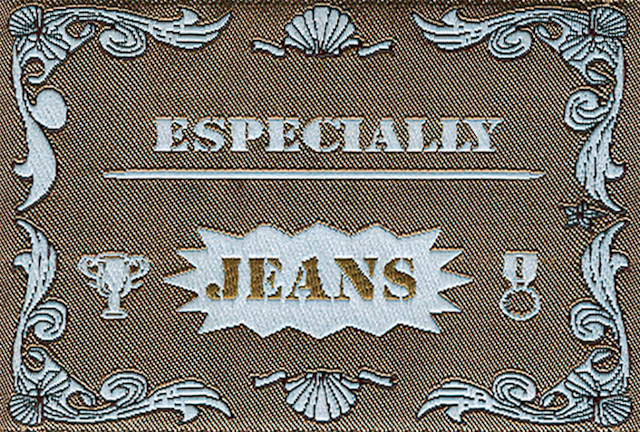 Brodyrmärken "Especially Jeans"  Brun