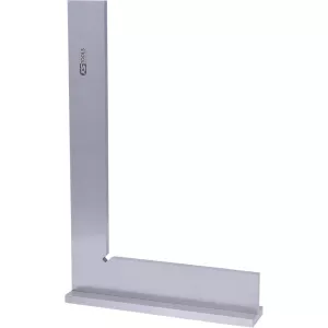 kvadrat enligt DIN 875/0. 300mm