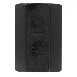 Monteringshylsa. M10 x 1.25