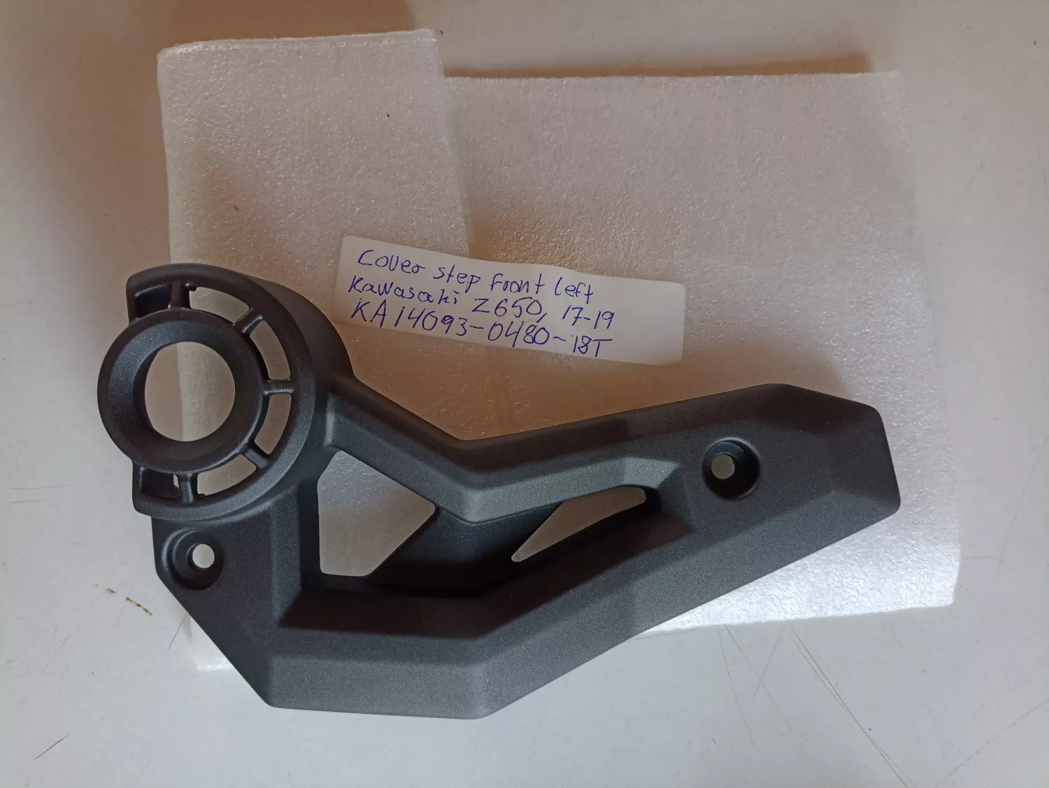 Cover Step Front Left Kawasaki Z650