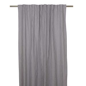 Gardin OSKAR, smalrandig i marinblått och vitt