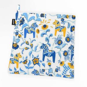 Grytlapp LEKSAND MINI, 22x22 cm med små dalahästar, blå och gul