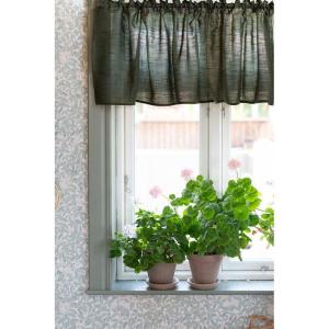 Gardinkappa BROOKLYN, enfärgad i mörkgrönt i tyg med struktur