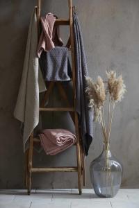 Diamond frotté, lyxig velour med snyggt rutmönster, rosa