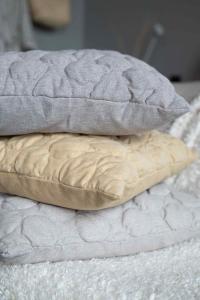 Kuddfodral PEPPER, bubbelmönster, 50X50 cm Gul