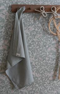 Kökshandduk VIDE, enfärgad i återvunnen textil i lindblomsgrön