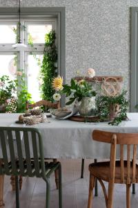 Stor Duk VIDE, enfärgad i återvunnen textil i lindblomsgrönt