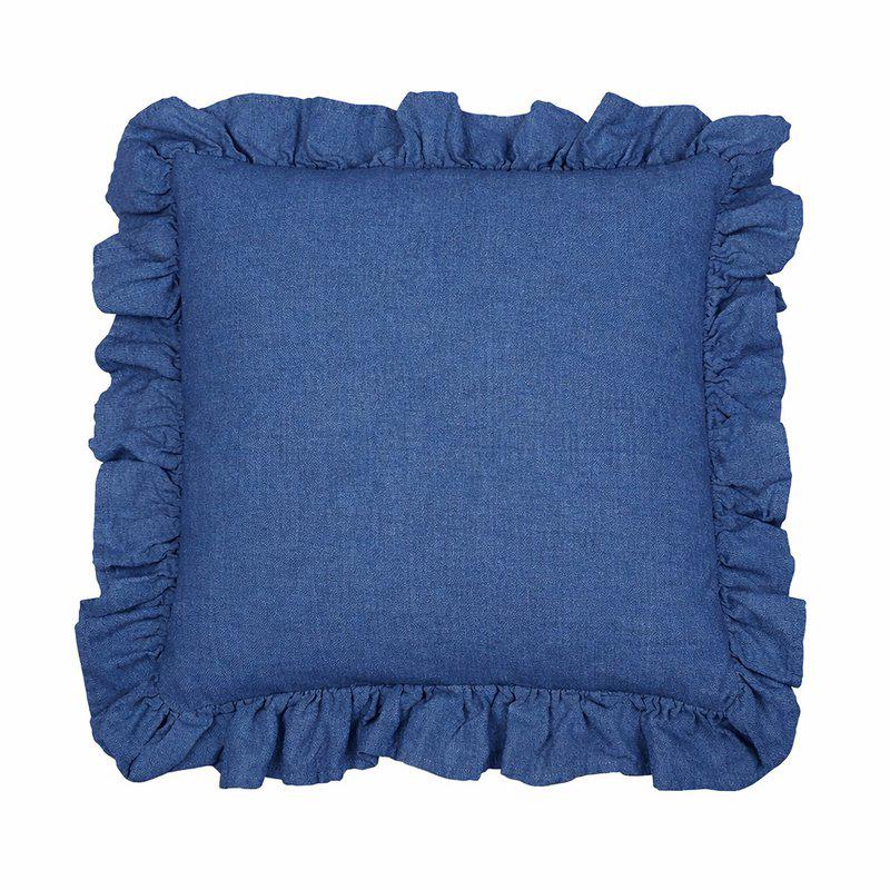 Kuddfodral VIDE, enfärgad i återvunnen textil i marinblå med volang runt kanten