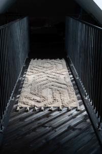 Matta/gångmatta Mitzi, enfärgad, tuftad med tofsar, stl:80x250cm Offwhite