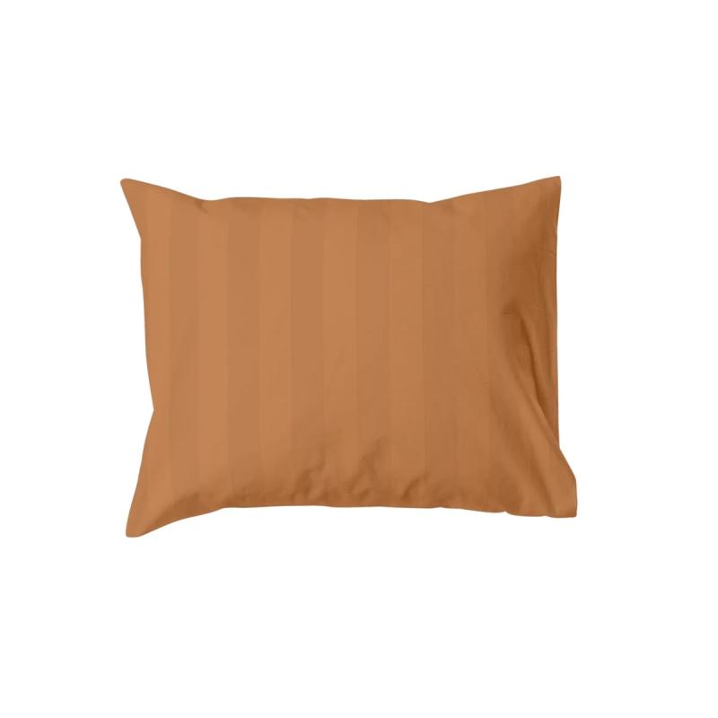 Örngott MIRAGE stilig vävd rand med hotellkänsla i skön satin i guld