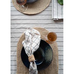 Tablett Bilbo, halv oval bordstablett eller tallriksunderlägg i jute