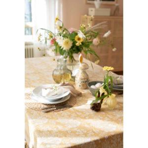 Akrylatbehandlad Duk SONIA blommig och bård längs med långsidorna, gul botten