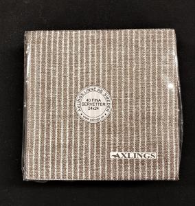 Kaffeservett KRITSTRECK, 24x24cm, brun