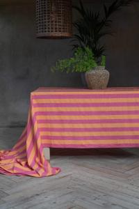 Duk AMALIA, extra lång, bredrandig i orange och rosa