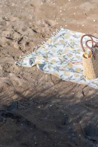 Hamam Handduk, badlakan AMALFI med gula citroner, frans i kortsidorna