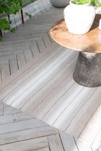 Matta ERIK, randig i beige nyanser