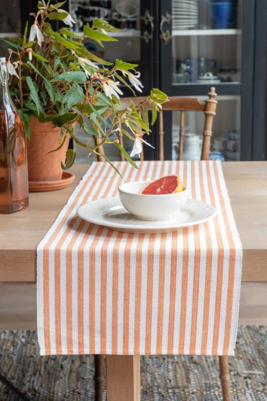 Bordslöpare NINA, randig i offwhite och apelsinfärg, stl.35x120cm