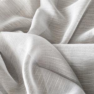 Öljettgardin NOAH, enfärgad tunnare kvalite med randig slubb effekt, ljusgrå