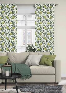 Kuddfodral Äppellycka, med slingrande äppelgrenar och blommor. Stl 47x47cm. Grön