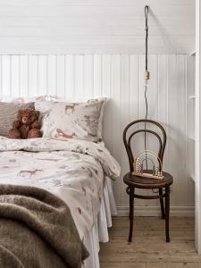 Kuddfodral Cord, enfärgad bredspårig manchester, Stl. 45x45 cm, Linne