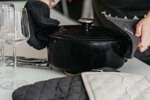 Grillvante WAFFLE, enfärgad med våffelstruktur, Stl.14x16 cm, Grå