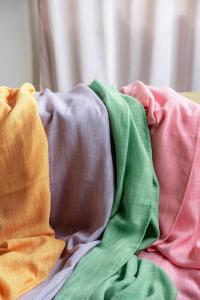 Gardinkappa Bruce, enfärgad, Stl. 50x250cm, Bubbelgum rosa