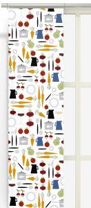 Panelgardin DINNER med köksredskap och grönsaker i gult, blått och rött på offwhite botten