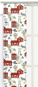 Panelgardin Strövtåg, hus, byrå, älg, krukor, stolar Stl. 2st 43x240cm, vit, röd, blå, grön