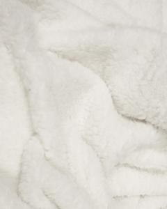 Pläd SÄLEN i mjuk fuskpäls i vintervitt