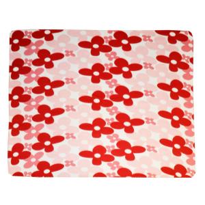 Fleecepläd HAPPY med stora blommor i rosa och rött