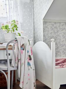 Barnpläd ÄLVOR med söta små älvor i rosa