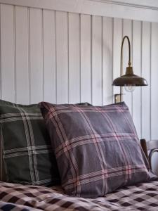 Bäddset CORTINA i flanell, rutig i grått och rött