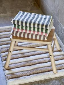 Frotte BRIGHTON, randig i rosa och offwhite