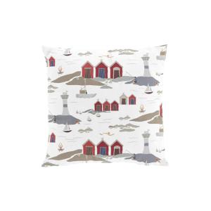 Kuddfodral Kust, röda båthus, vita fyrar Stl. 47x47cm, offwhite bottenfärg