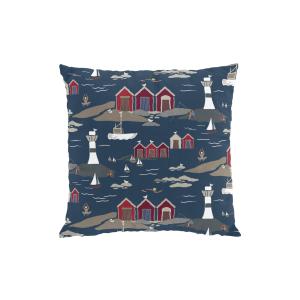 Kuddfodral Kust, röda båthus, vita fyrar Stl. 47x47cm, blå bottenfärg