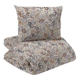 Bäddset Hage, påslakan och örngott med blad och blommor i denimblått och rost på beige botten