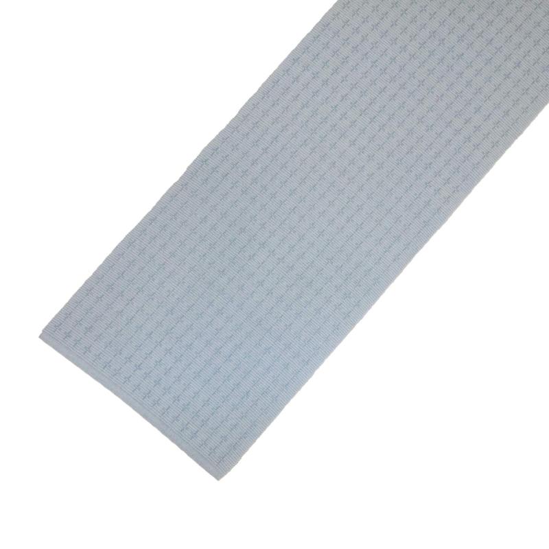 Bordslöpare Irma, enfärgad ripslöpare med vävt mönster i ljusblått