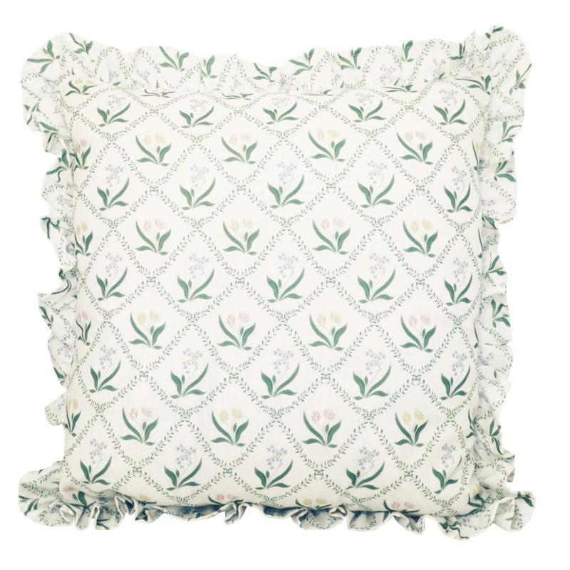 Kuddfodral PETRA med små blommor i rutmönster med vit bottenfärg, volang runt kanten