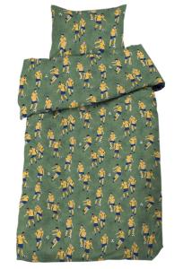 Bäddset SOCCER med fotbollsspelare i blått och gult på grön bottenfärg