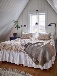 Bäddset CLOUD med bubblig resår effekt i sandfärgad percale bomull