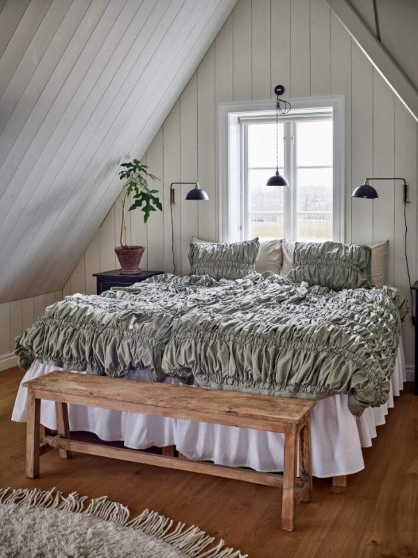 Bäddset CLOUD med bubblig resår effekt i grön percale bomull