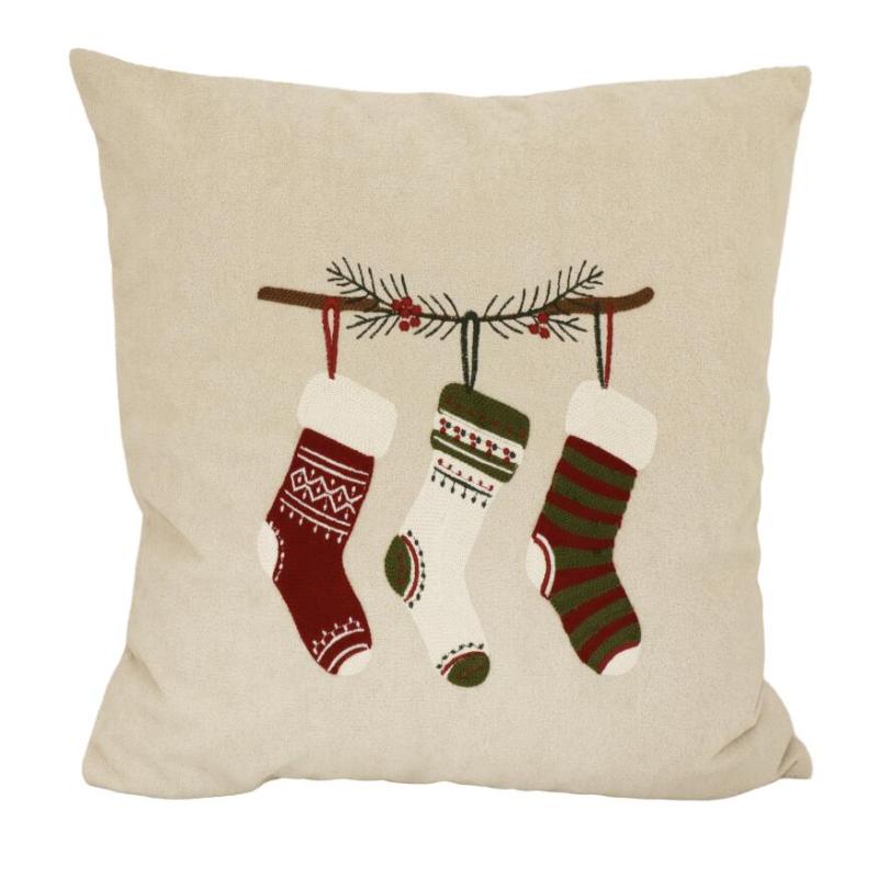 Kuddfodral JULSTRUMPOR i teddy-kvalite med broderade julstrumpor