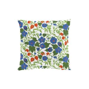 Kuddfodral HUSKNUTEN slingrande gröna blad bland blålila och röda blommor