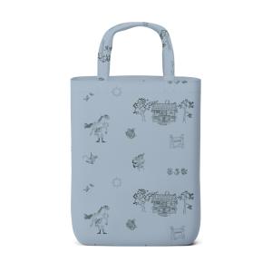 Bärkasse VILLA VILLEKULLA, med tecknade motiv av Pippi Långstrump. Blå bottenfärg