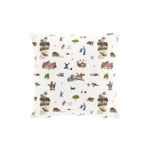 Kuddfodral EMIL I KATTHULT, med tecknade motiv av Emils hyss och upptåg. Offwhite bottenfärg